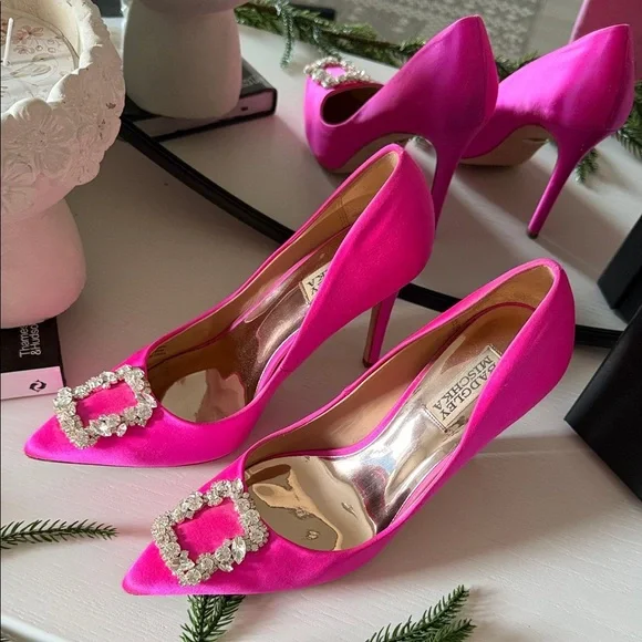 Badgley Mischka Fuchsia Heels with Sparkling Buckle - Picture 5 of 8